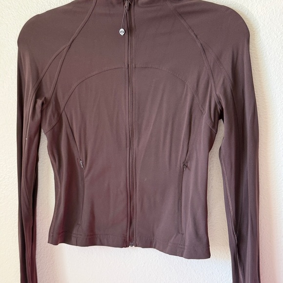 Lululemon Define Cropped Jacket *Nulu Espresso - Picture 2 of 5